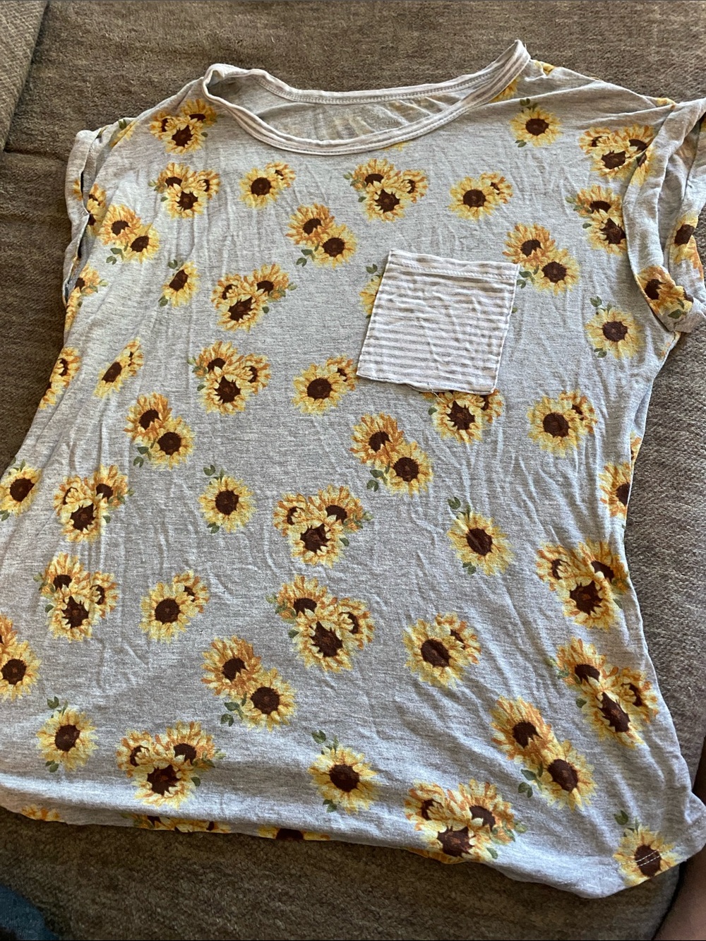 No Boundaries Sunflower Pocket Tee - Yellow and Light Gray